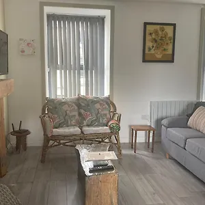  Apartment Kilaturley House Ireland